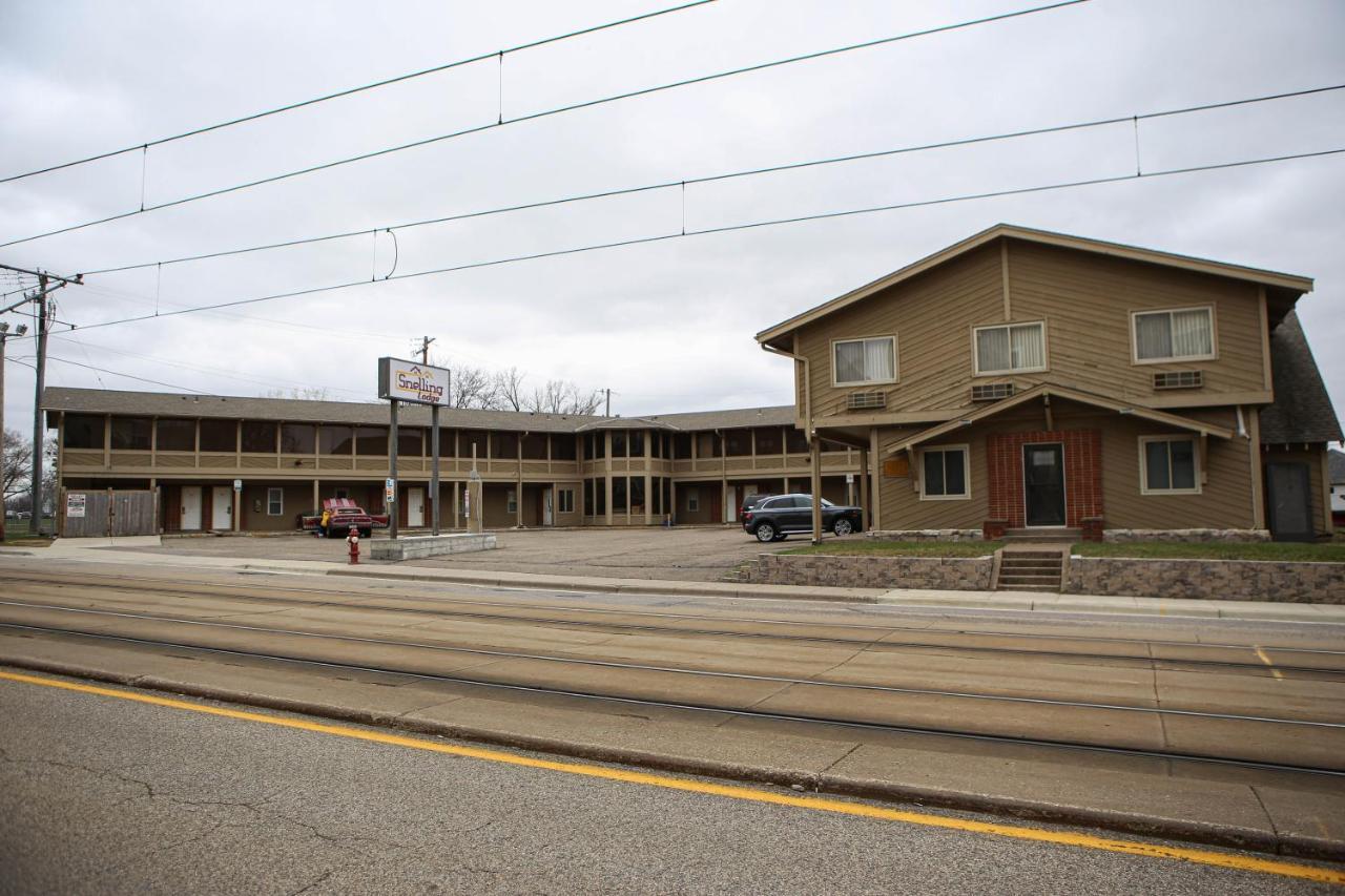 Snelling Motor Inn Mendota Esterno foto